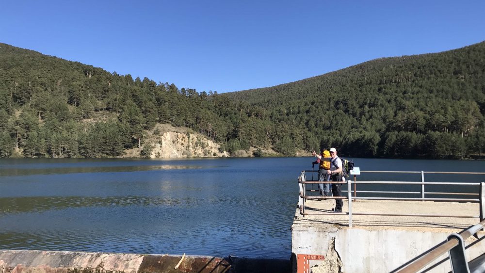 presa de El Tejo en El Espinar. Valle del río Moros. Segovia.