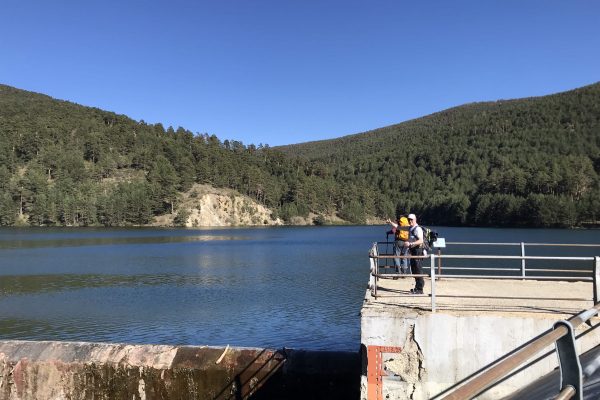 presa de El Tejo en El Espinar. Valle del río Moros. Segovia.