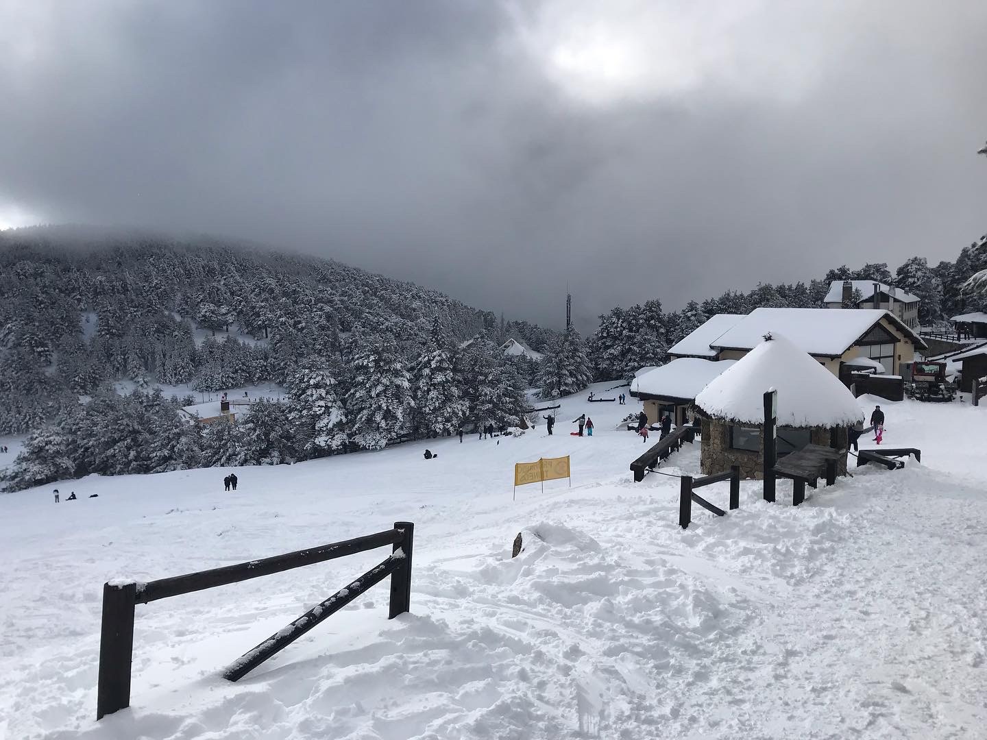 Vista invernal del Puerto de Los Cotos (Foto propia)
